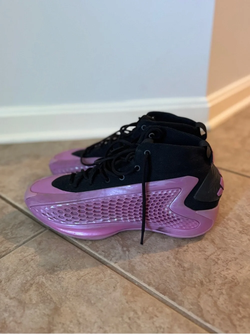 🏀 Adidas AE 1 'Light Purple' basketball shoes, size 10, 2024